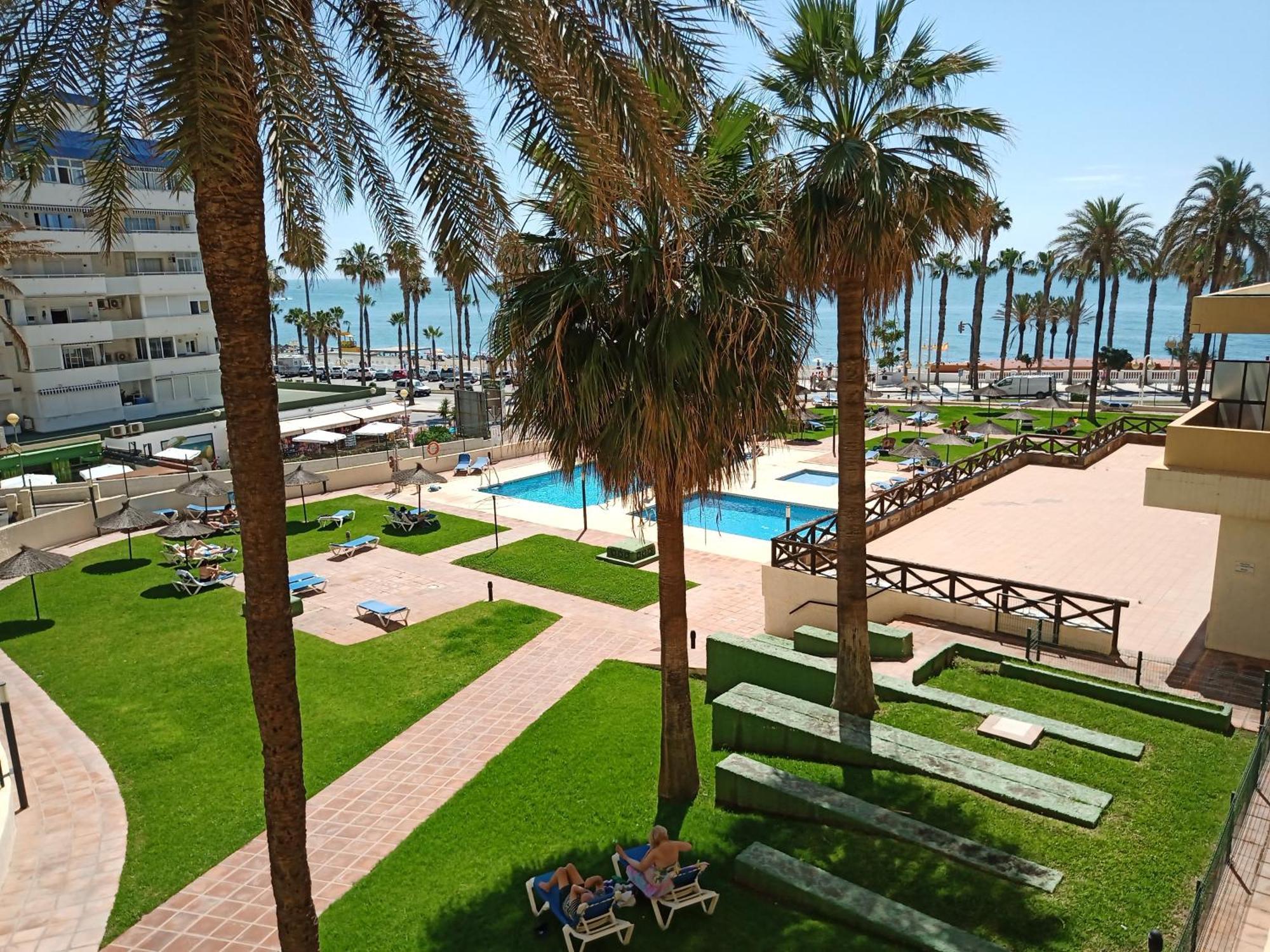 1 Paradise Of Benalmadena Costa Residencial Aloha Playa Vistas Al Mar, Front Beach Mini Duplex Eksteriør billede